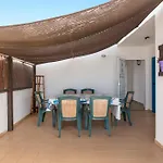El Muellito Apartment *